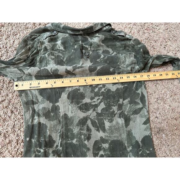 Eddie Bauer Women's Green Camo Button Up Shirt Camouflage Size LT - Picture 9 of 9